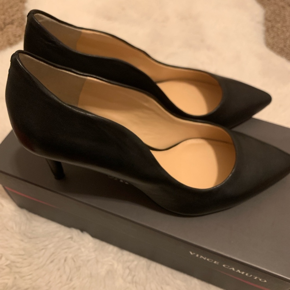 Vince Camuto Black Women's Shoes 7M